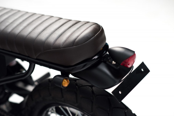 Yamaha Fazer 250 Brat 8