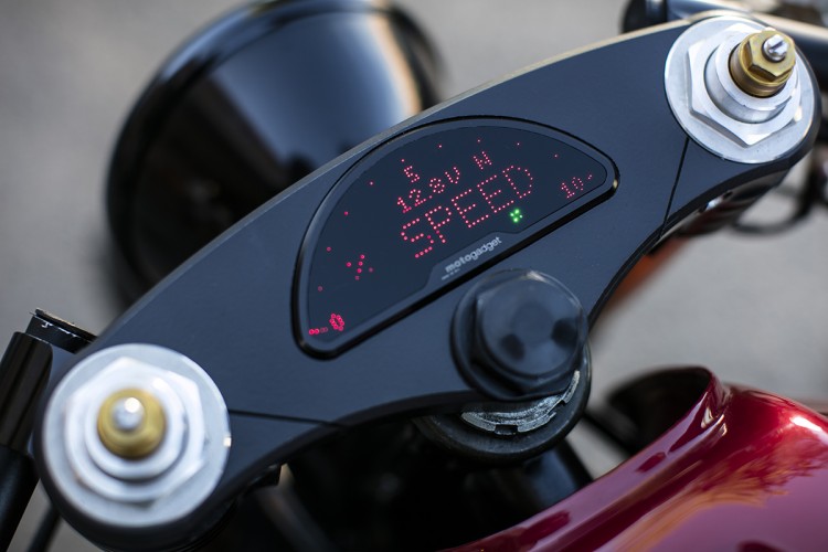 Honda CB1100 Cafe Racer (6)