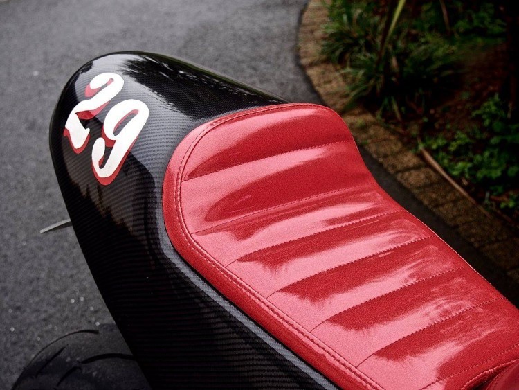 Triumph Speed Triple Cafe Racer 4