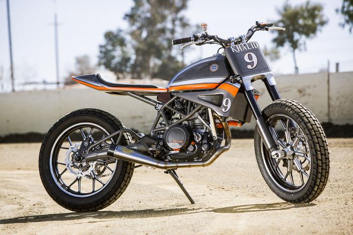 KTM 690 Tracker