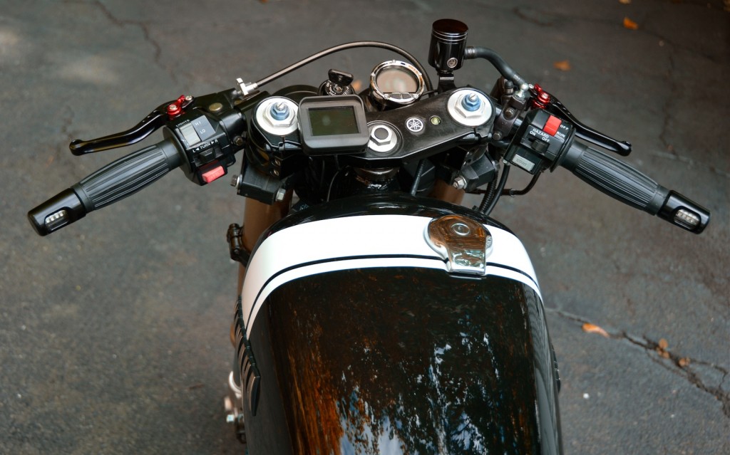 Yamaha XV920 Virago Custom 9
