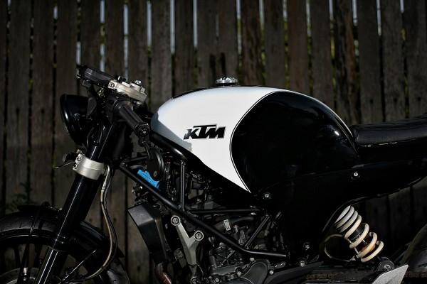 KTM Duke 200 Cafe Racer 4