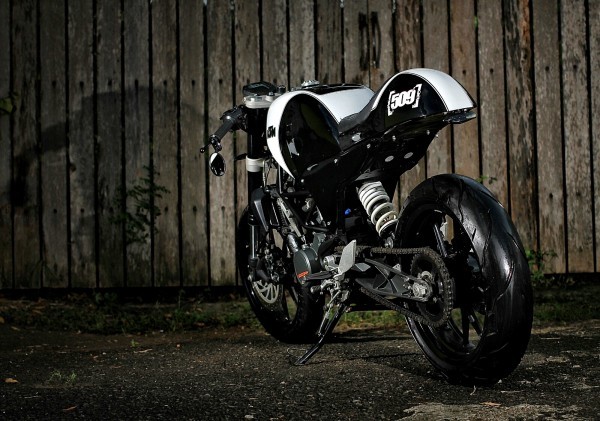 KTM Duke 200 Cafe Racer 3