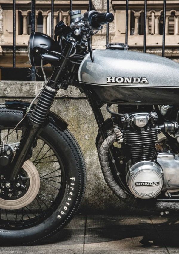 Honda CB550 Bratstyle 4