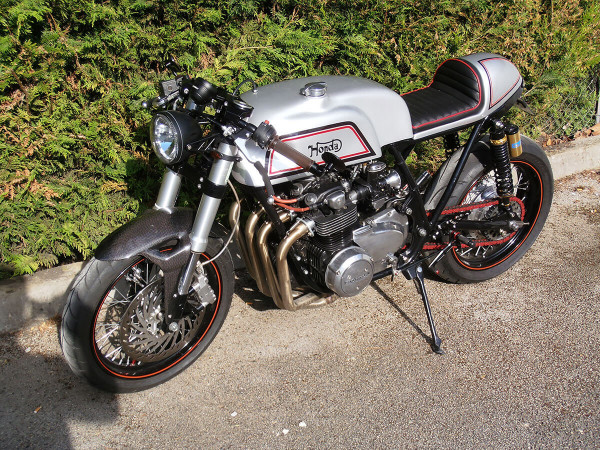 Honda CB550 Norton Style 5