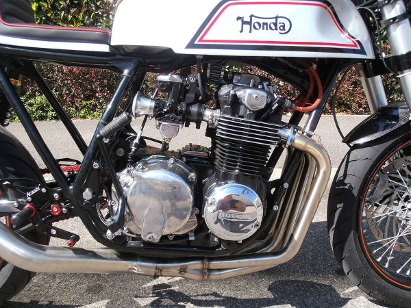 Honda CB550 Norton Style 8