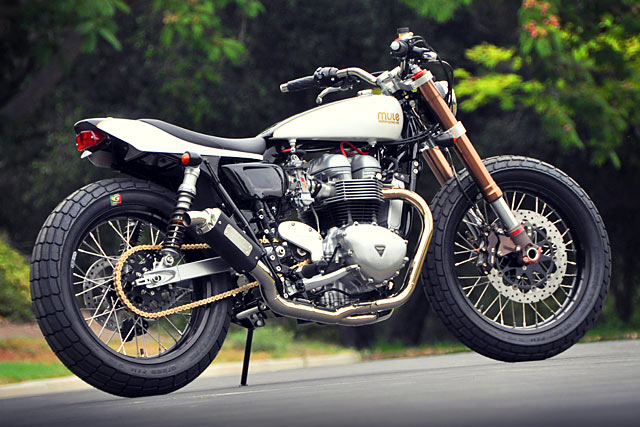 Triumph Street Tracker