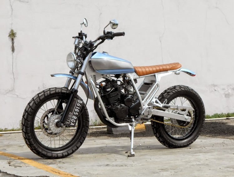 Yamaha Scorpio Scrambler 1