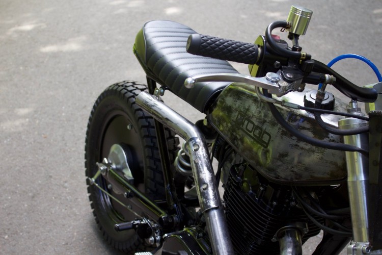 Suzuki LS650 Scrambler 12