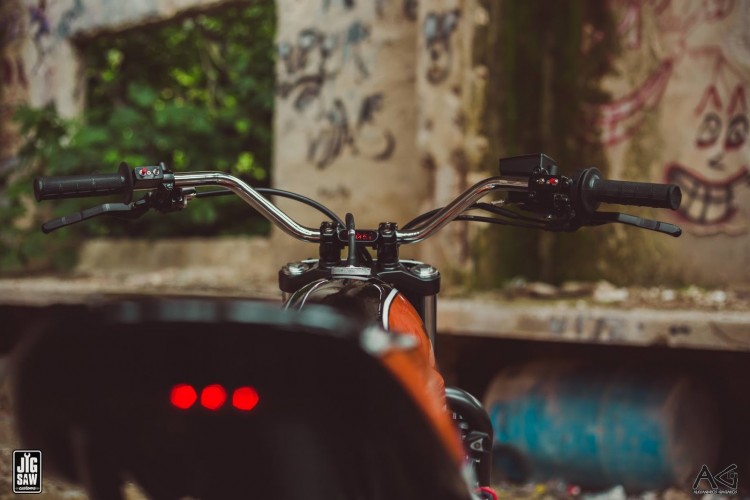 XSR700 Flat Tracker 7