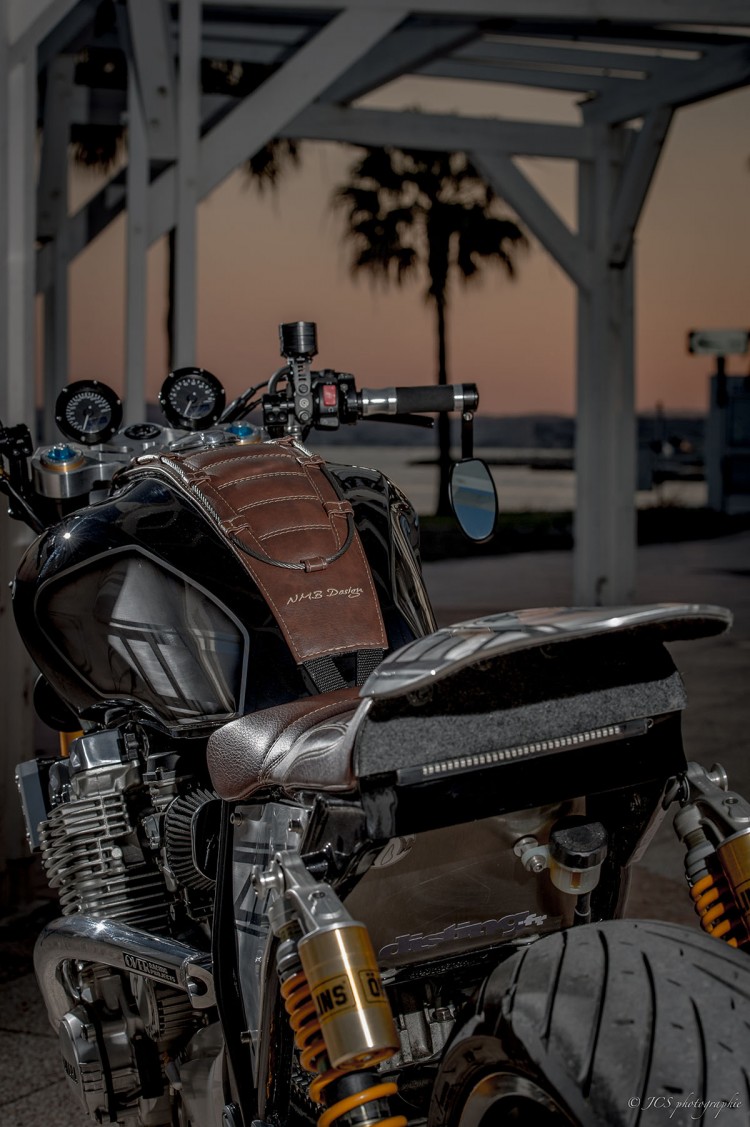 Yamaha XJR1300 Brat 4