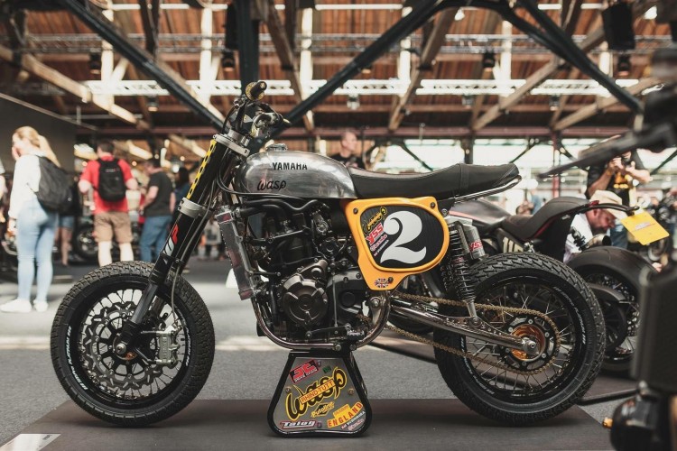 Yamaha XSR700 Tracker 9