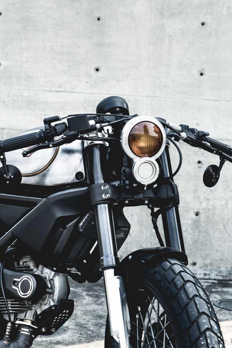 Ducati Scrambler Cafe 9