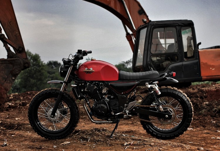 Kawasaki Z250 Scrambler by Studio Motor BikeBrewers