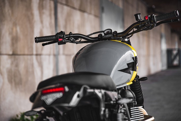 Triumph Scrambler Custom (14)