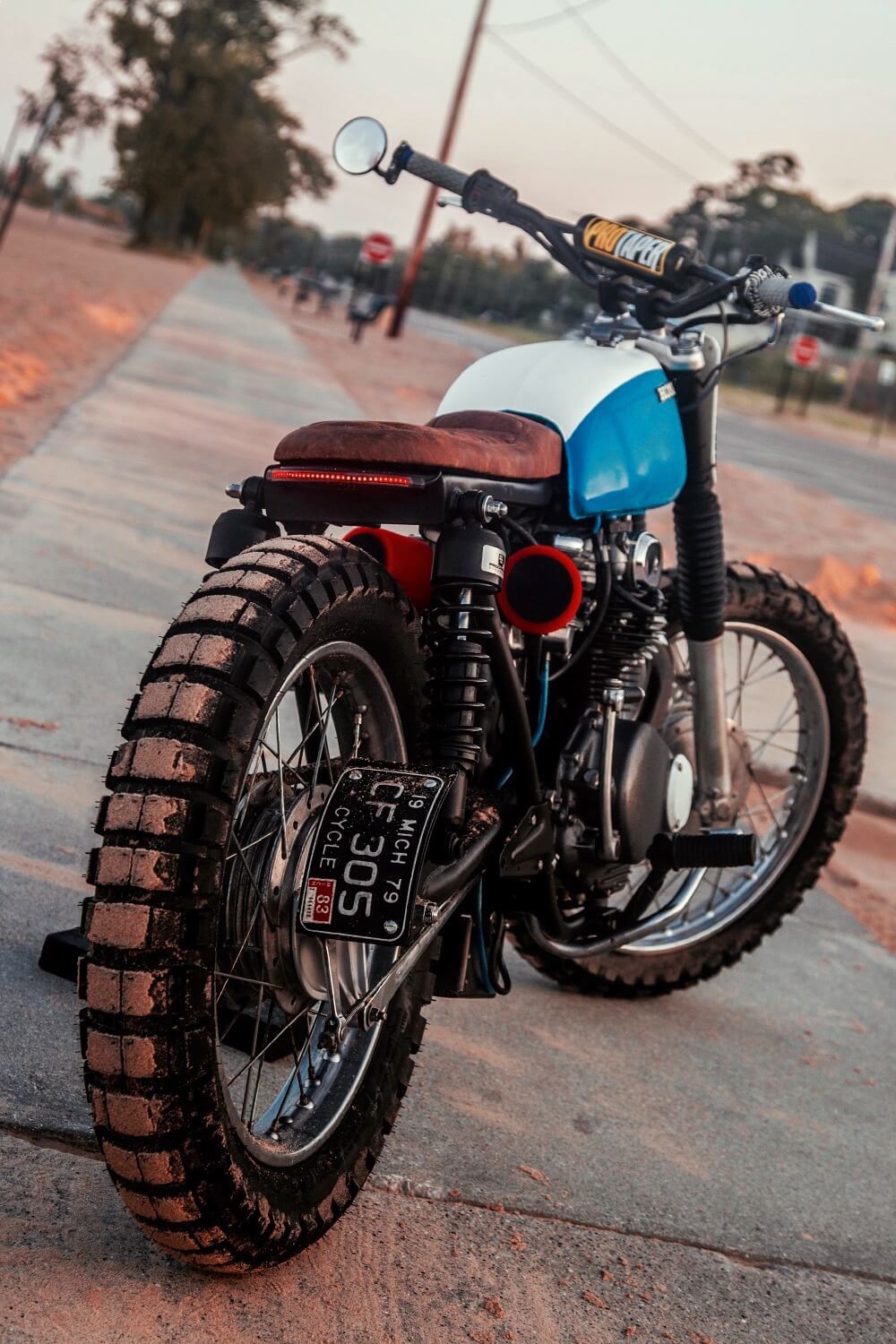 Honda CL350 Brat by John Thompson - BikeBrewers.com