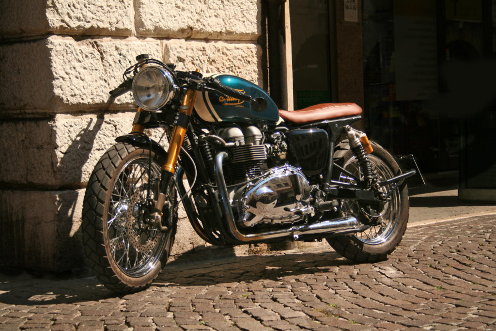 Triumph bonneville outlet café racer