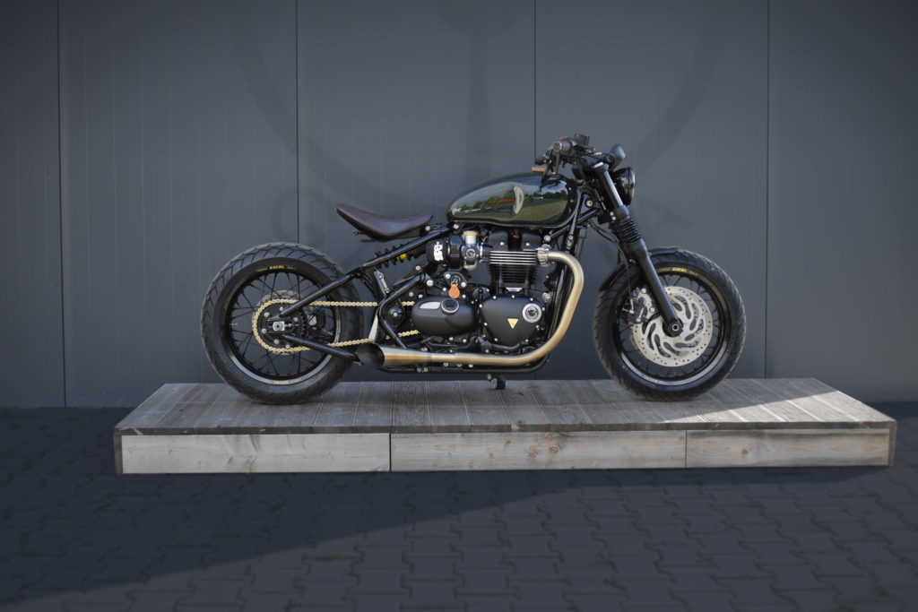 Triumph Bonneville Bobber 1200 Café Racer- UNIKAT Motorworks - TheArsenale