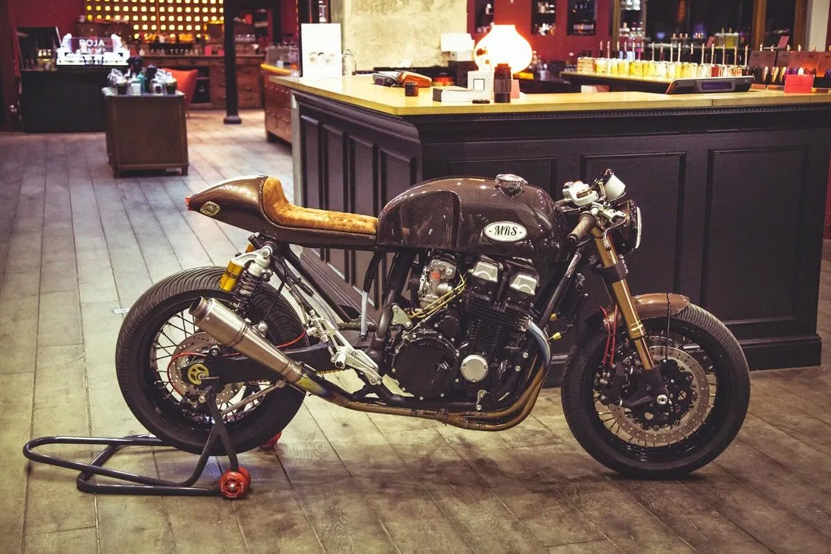 CB750 Café Racer de Oficina MRS