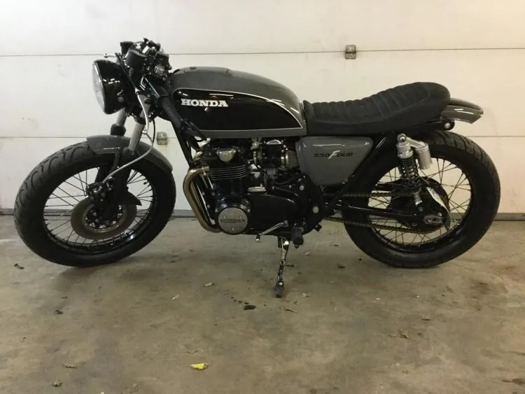 Honda CB550 Cafè Racer202