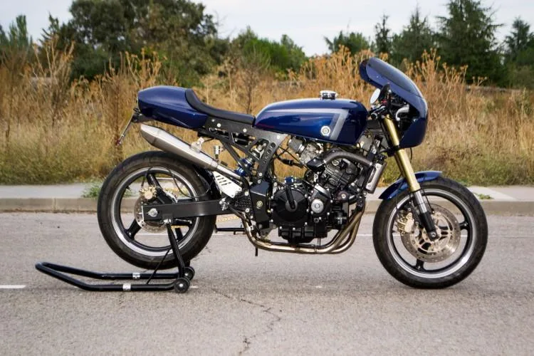 Honda CB600 Café Racer (6)