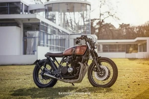 Kawasaki Z650 Братстайл