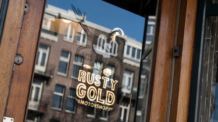 Rusty Gold Motorshop (12)