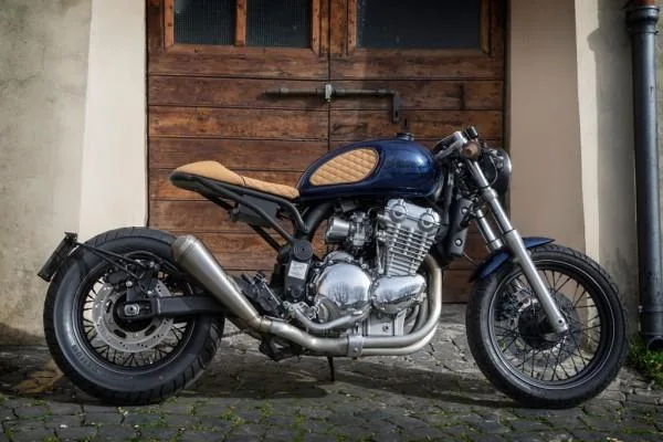 Triumph Thunderbird Café Racer