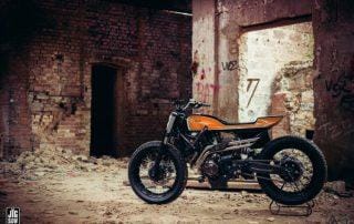 XSR700 Flat Tracker 1
