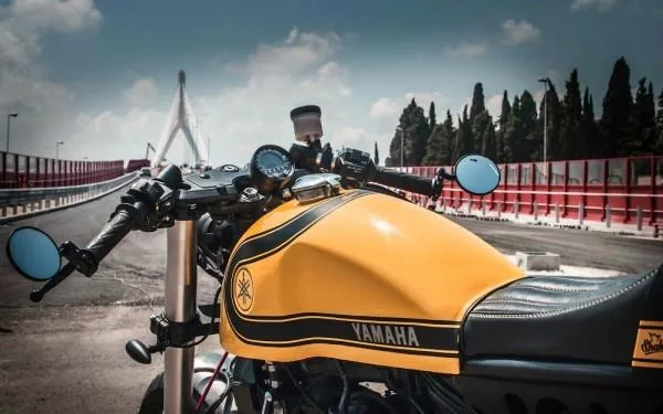 Yamaha Virago 1000 Café Racer 10