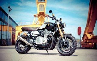 Yamaha XJR1300 Scrambler 10