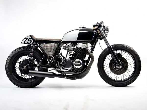 Perfil CB750 Cafe Racer